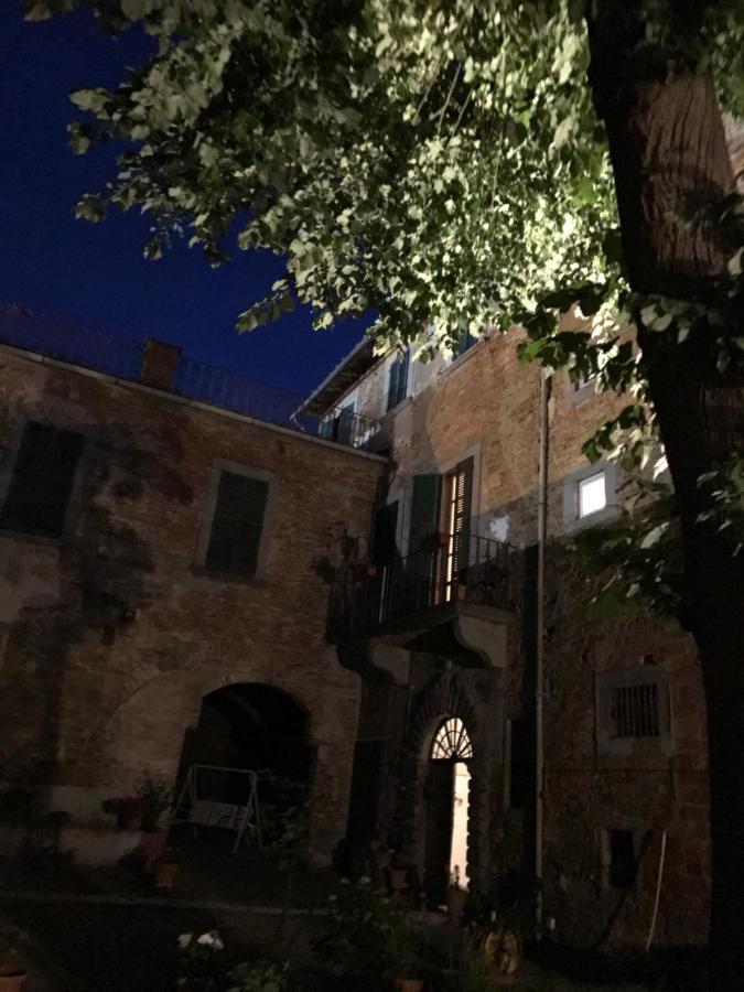 Suite Romantica Con Giardino In Dimora Storica - Camera E Appartamento - B&B Palazzo Robicci Castiglion Fiorentino Exterior photo