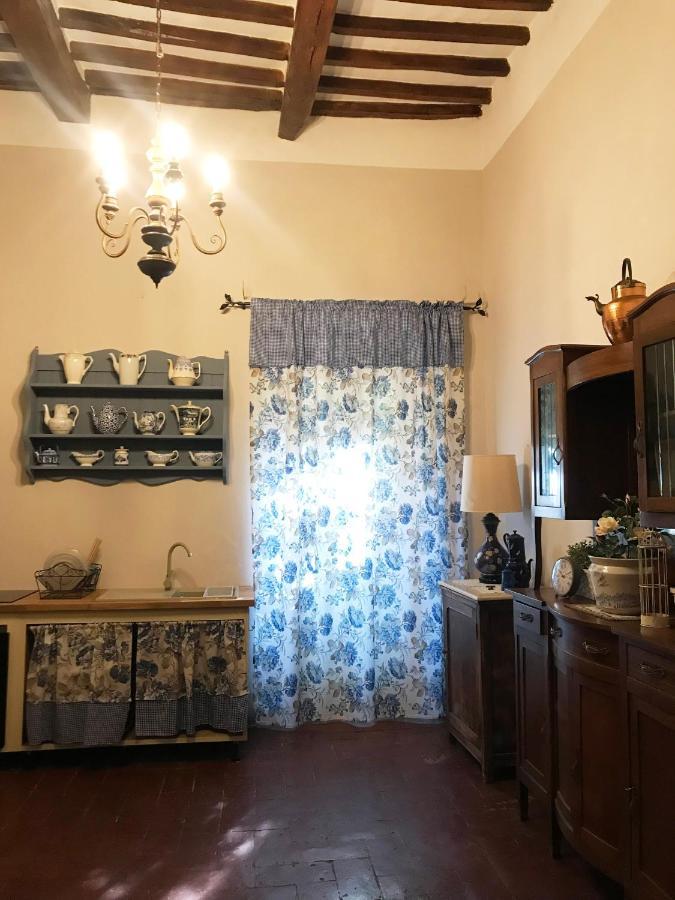 Suite Romantica Con Giardino In Dimora Storica - Camera E Appartamento - B&B Palazzo Robicci Castiglion Fiorentino Exterior photo